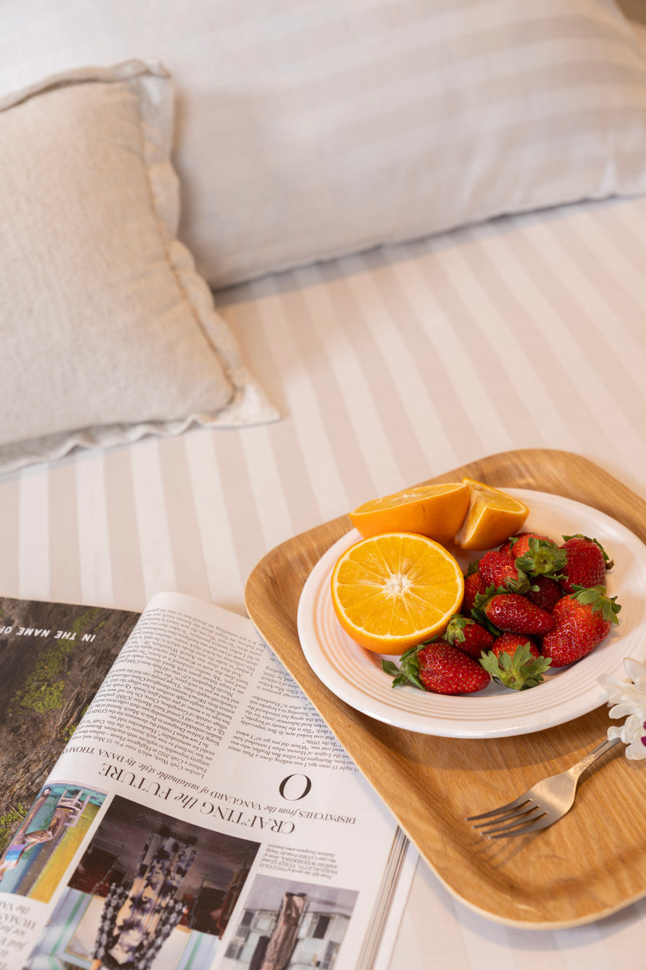 Dyed Stripe Satin Bedsheet