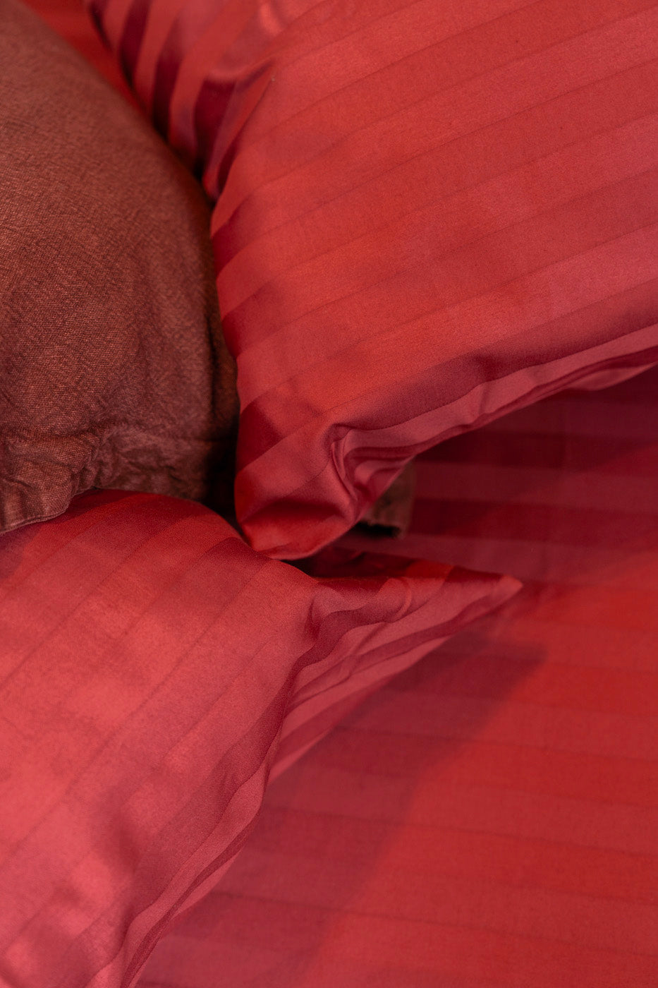 Dyed Stripe Satin Bedsheet