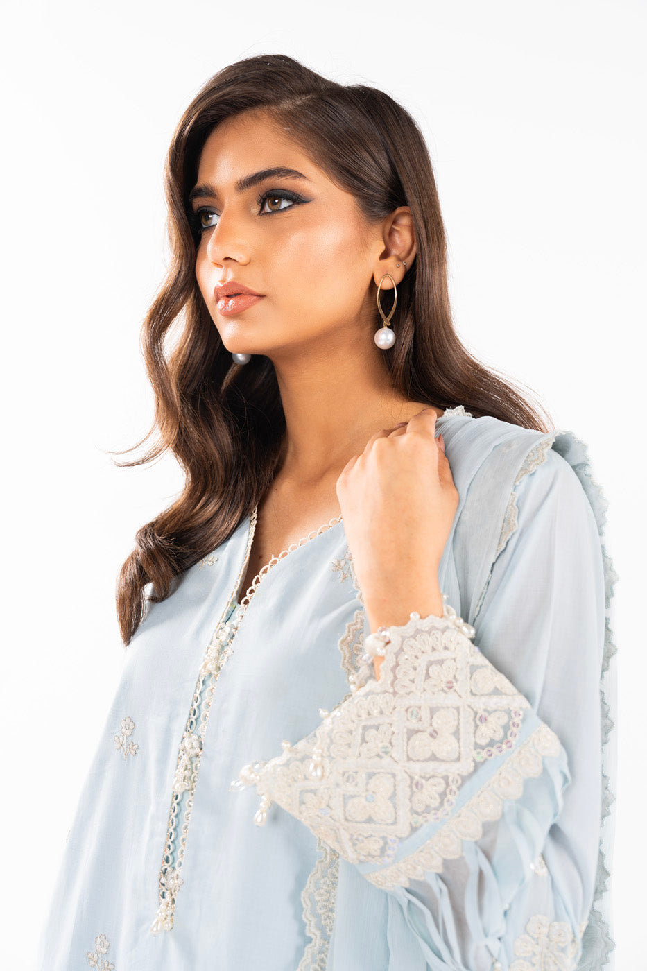 3 Pc Embroidered Lawn Suit With Chiffon Dupatta