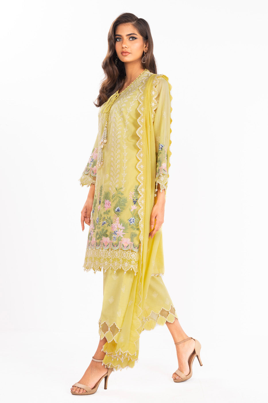 3 Pc Embroidered Lawn Suit With Chiffon Dupatta