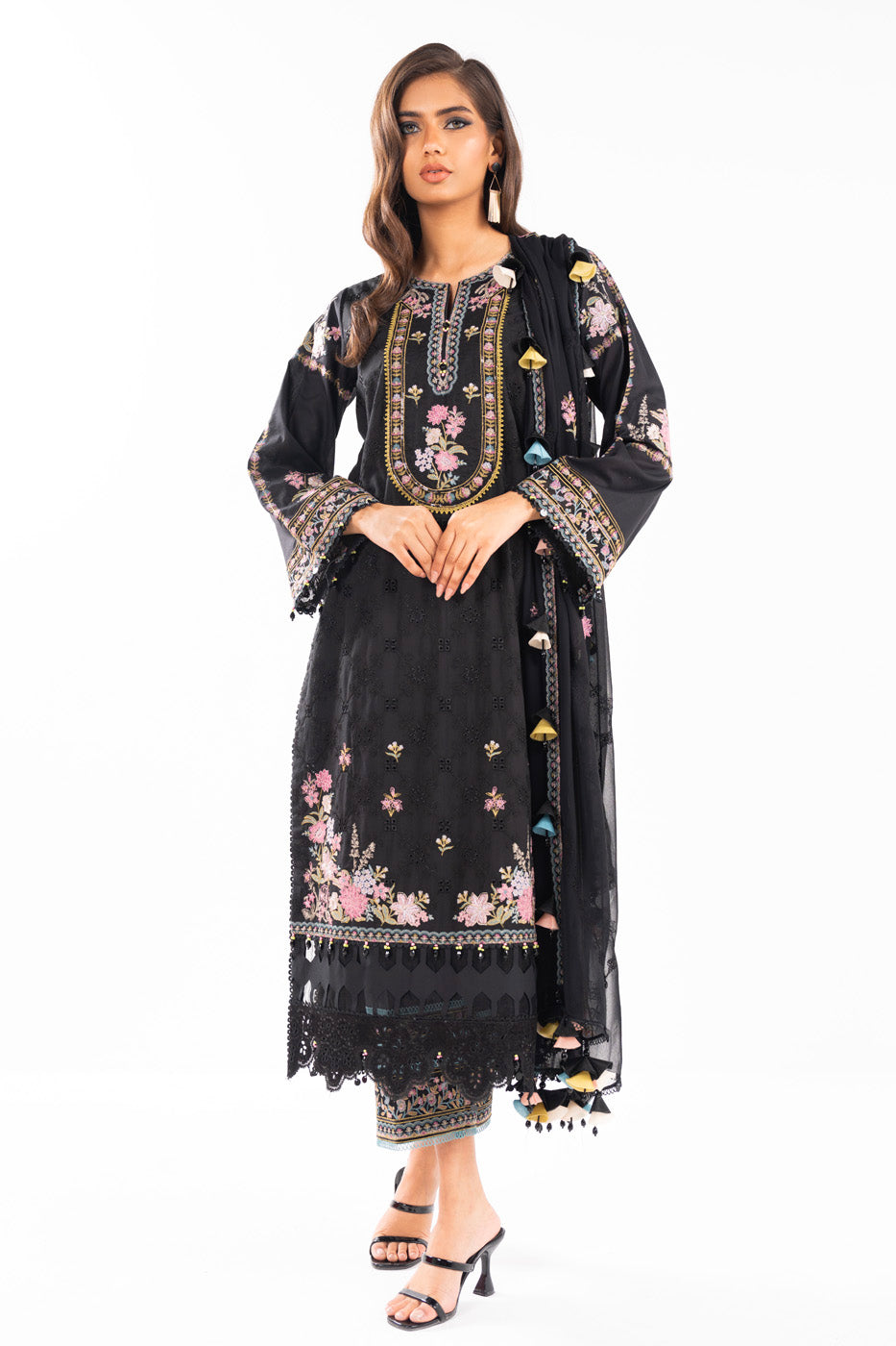 3 Pc Embroidered Lawn Suit With Chiffon Dupatta