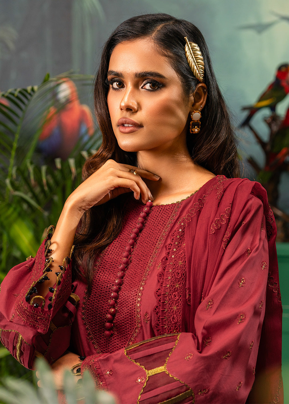 3 Pc Embroidered Lawn Suit With Chiffon Dupatta