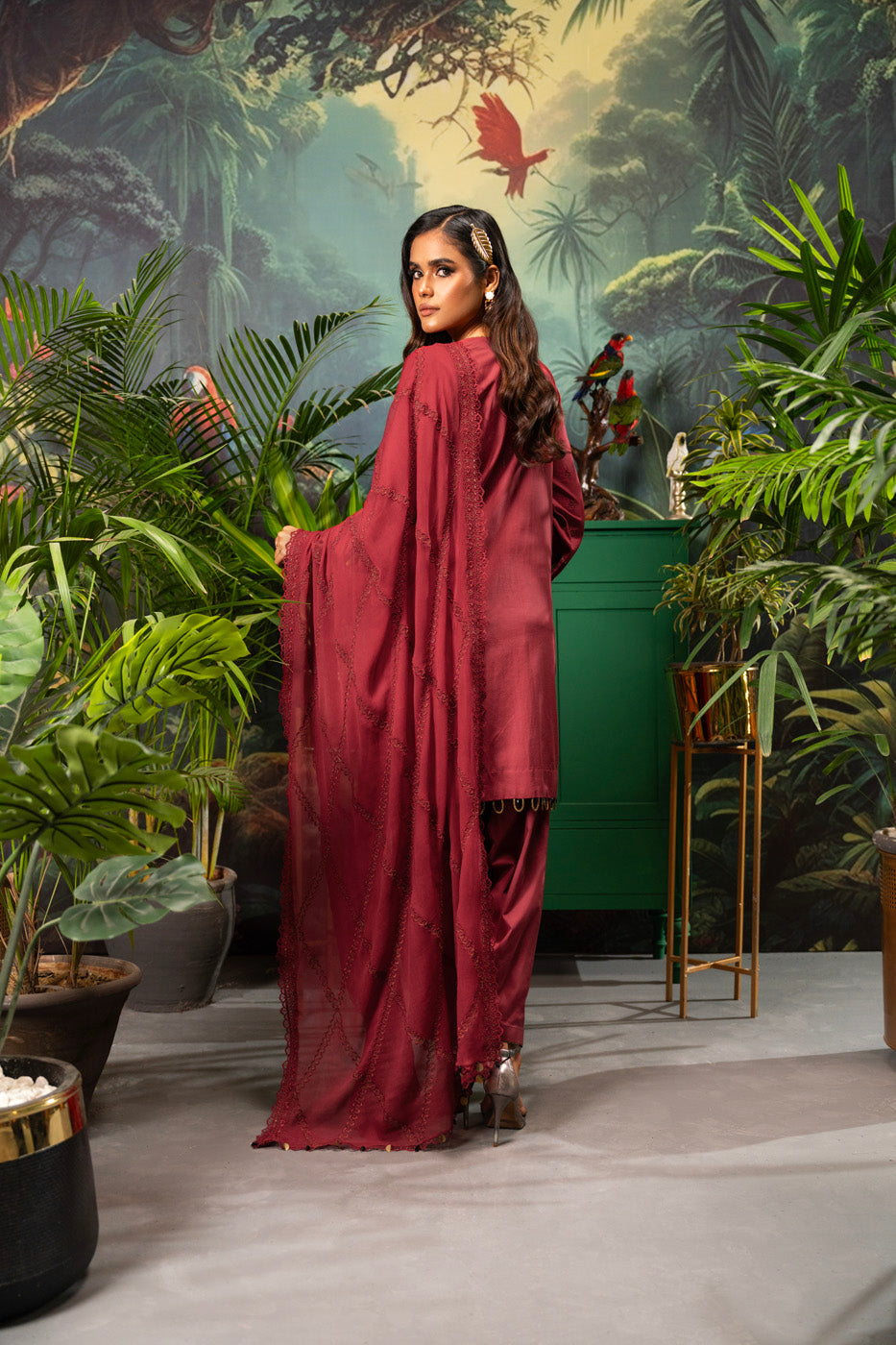 3 Pc Embroidered Lawn Suit With Chiffon Dupatta