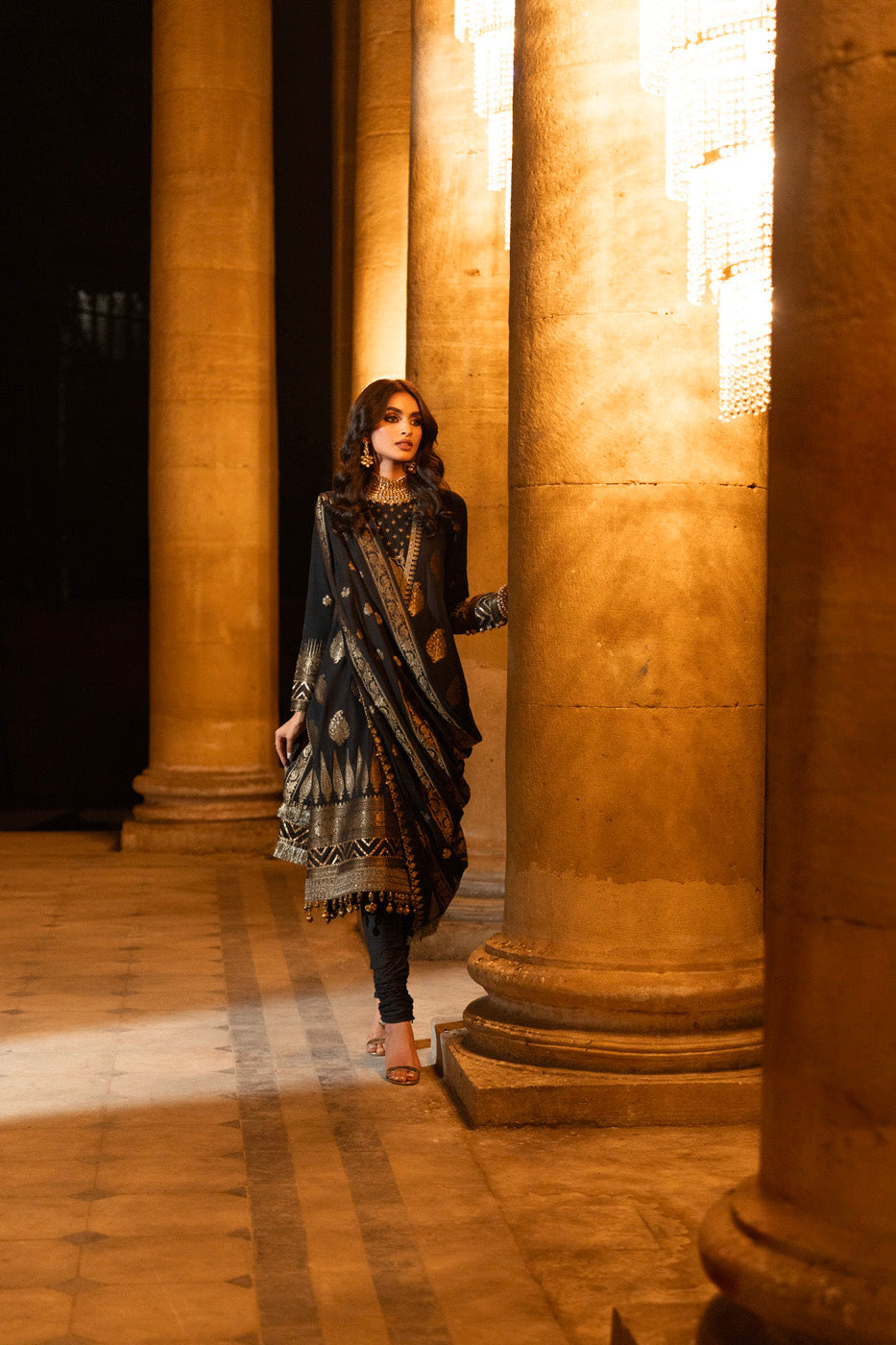 3 Pc Embroidered Jacquard Suit With Jacquard Dupatta