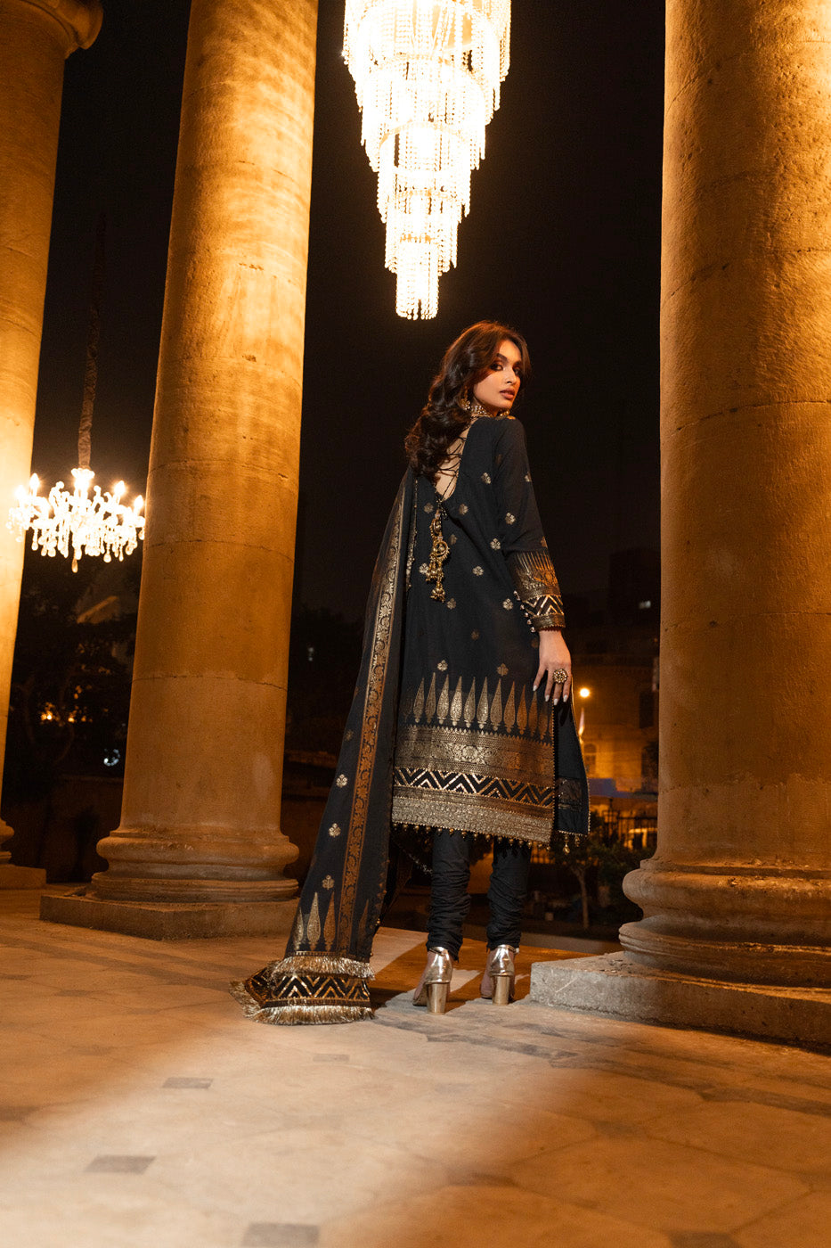 3 Pc Embroidered Jacquard Suit With Jacquard Dupatta