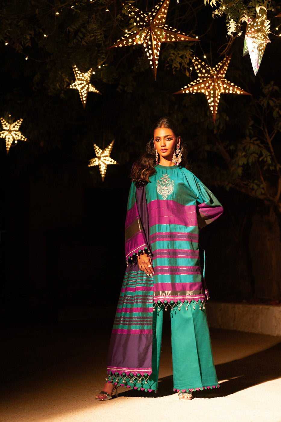 2 Pc Embroidered Yarn Dyed Suit With Yarn Dyed Dupatta