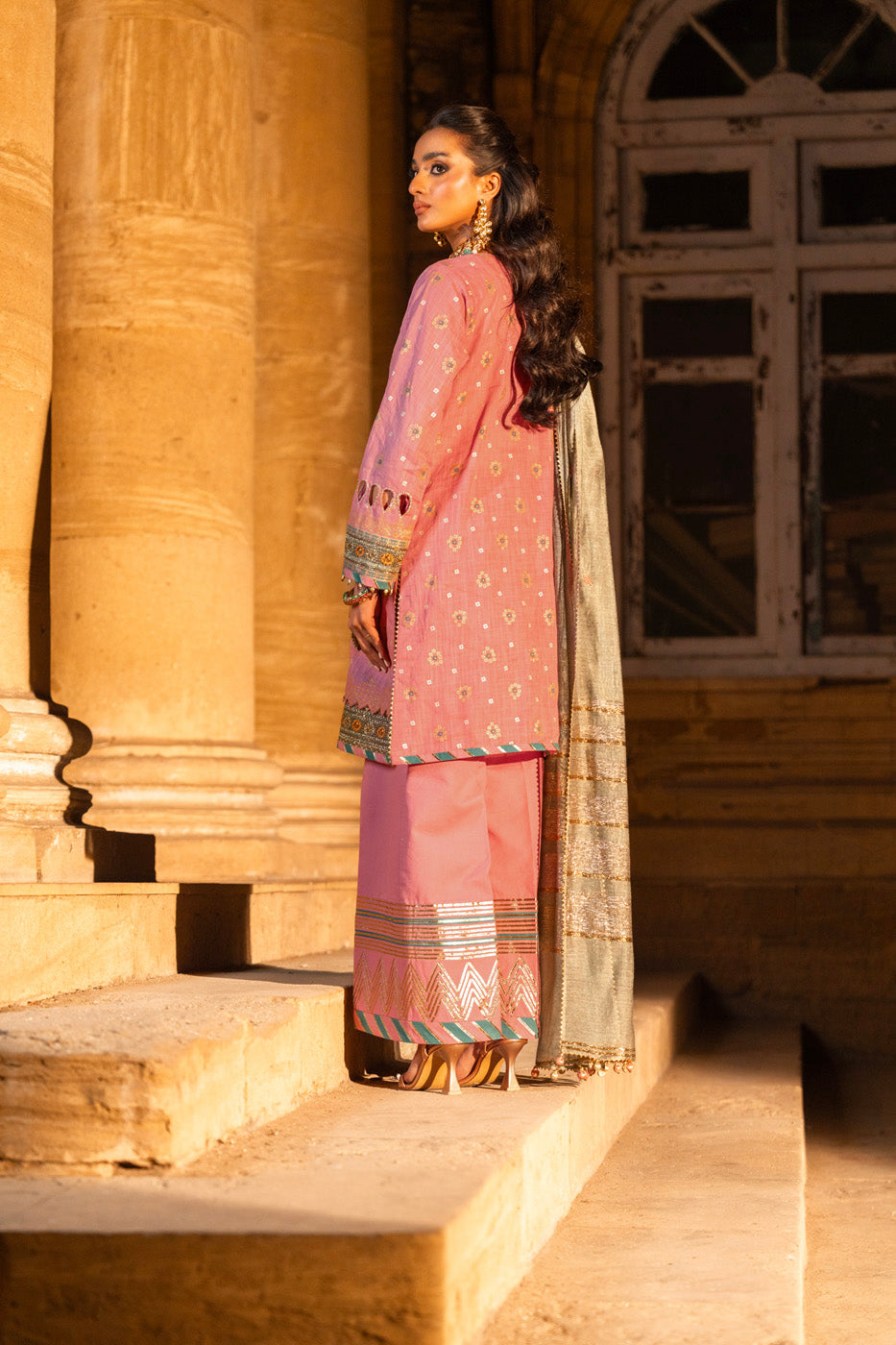 3 Pc Embroidered Two Way Slub Suit With Yarn Dyed Dupatta