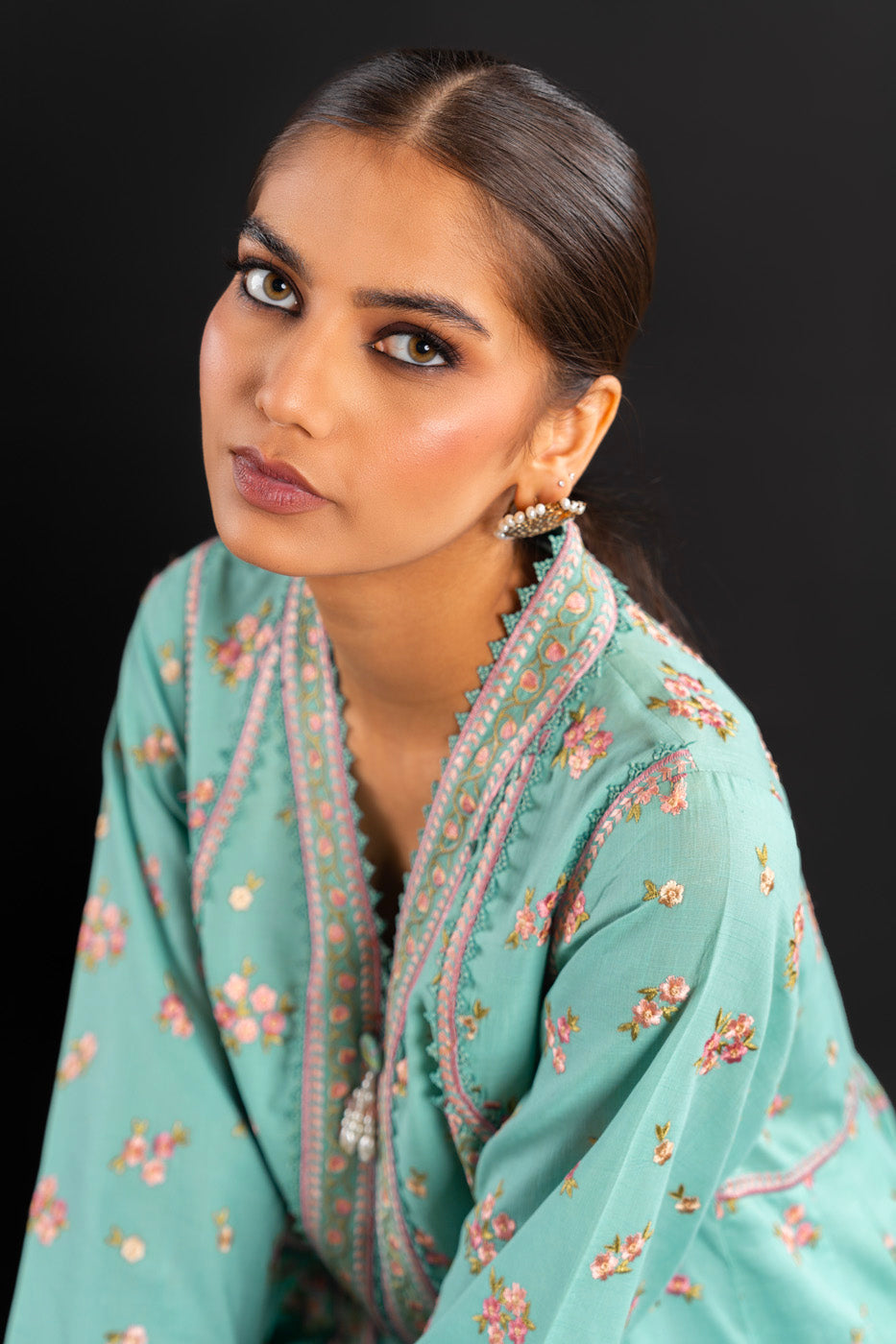 Embroidered Two Way Slub Fabric