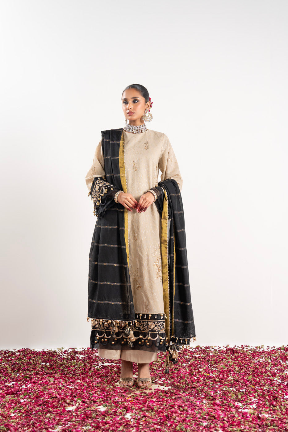 3 Pc Embroidered Dobby Zari Suit With Yarn Dyed Dupatta