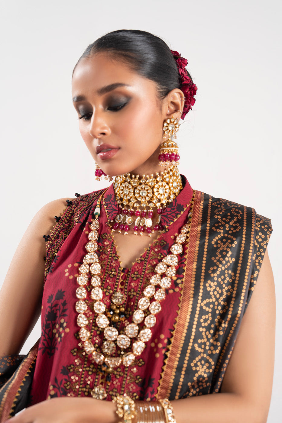 2 Pc Embroidered Heavy Cambric Suit With Thin Cotton Silk Dupatta
