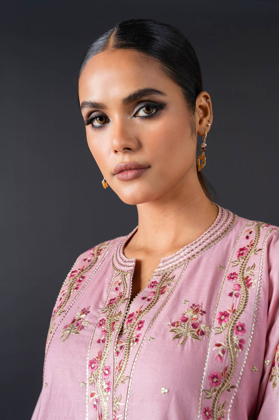 Embroidered Thick Cambric Shirt Fabric (Sold By Per Meter)