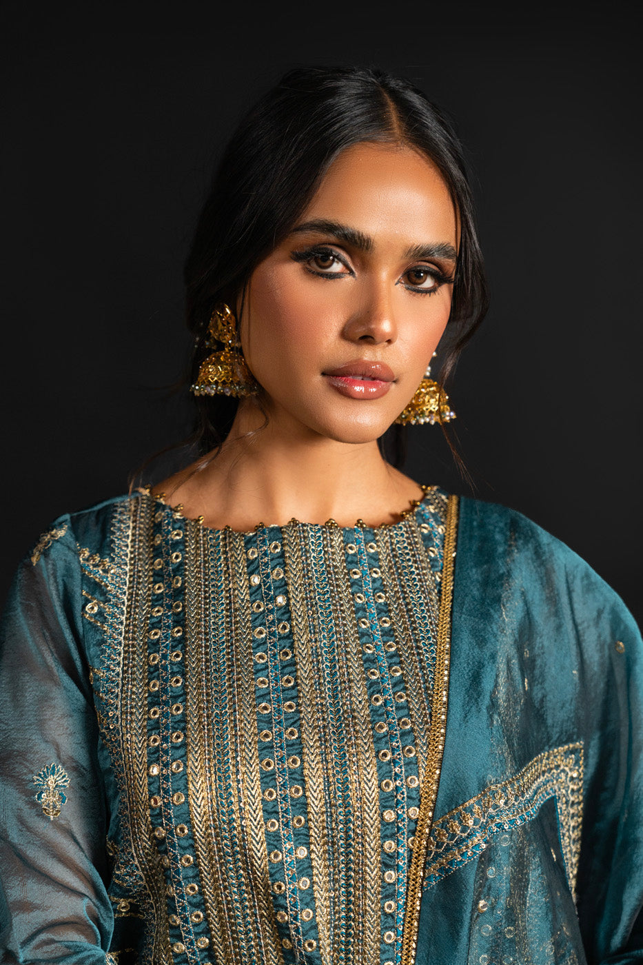 4 Pc Embroidered Two Toned Organza Suit With Two Toned Organza Dupatta
