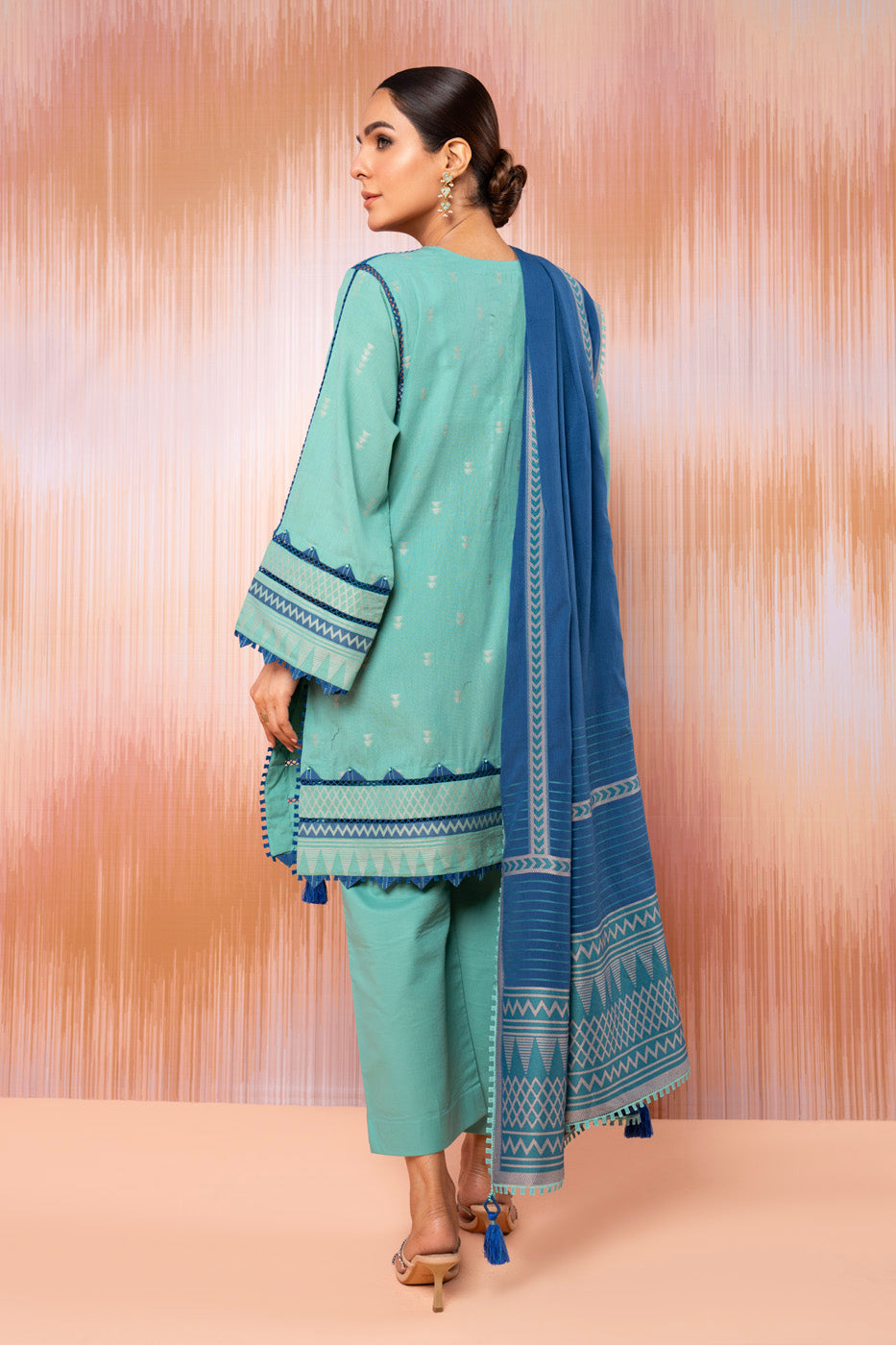 3 Pc Jacquard Suit With Jacquard Dupatta