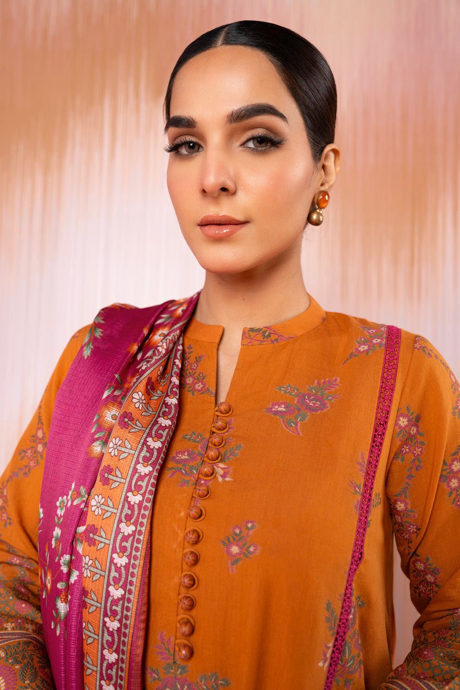 3 Pc Jacquard Suit With Zari Net Dupatta