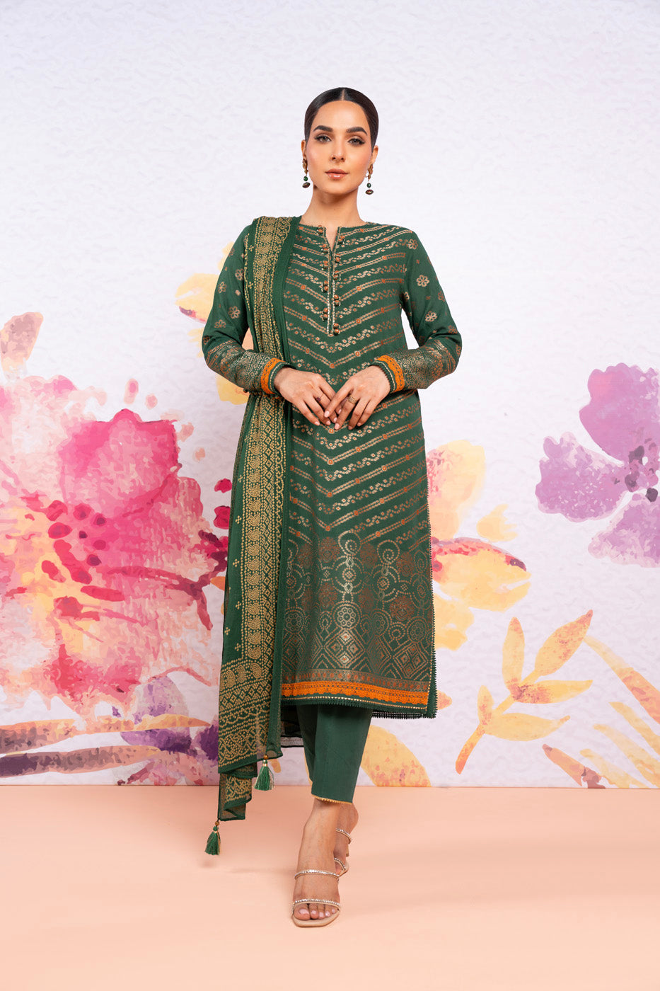 3 Pc Jacquard Suit With Chiffon Dupatta