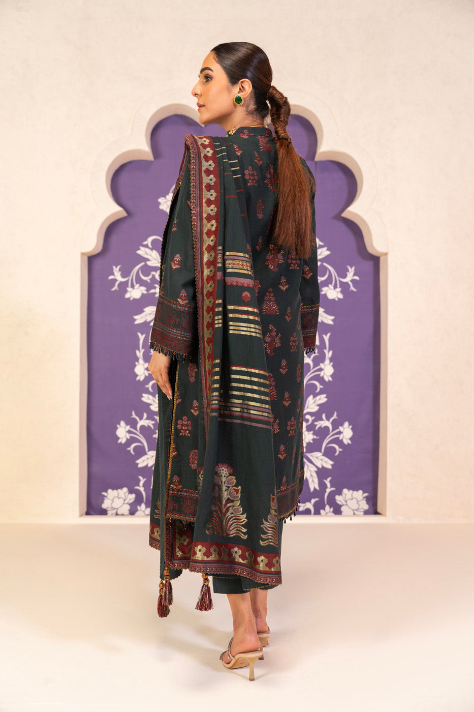 3 Pc Jacquard Suit With Jacquard Dupatta