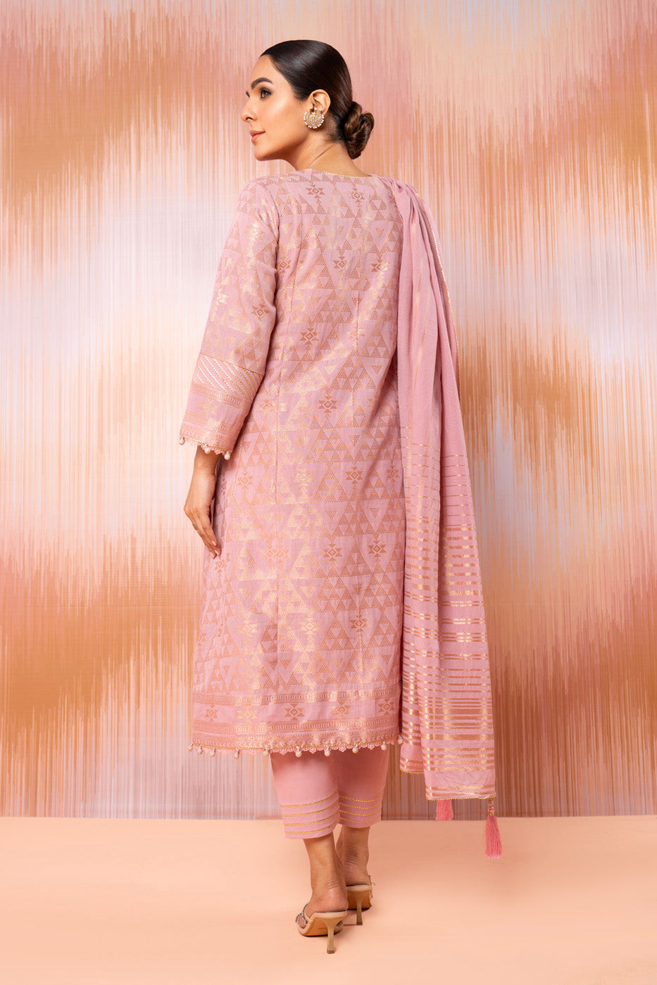 3 Pc Jacquard Suit With Yarn Dyed Dupatta