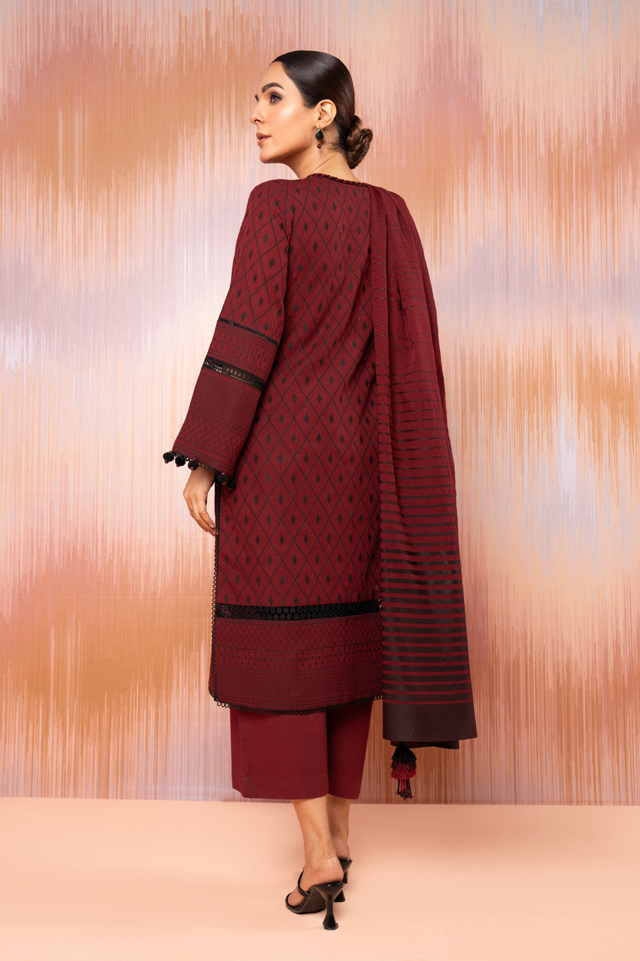 3 Pc Jacquard Suit With Yarn Dyed Dupatta