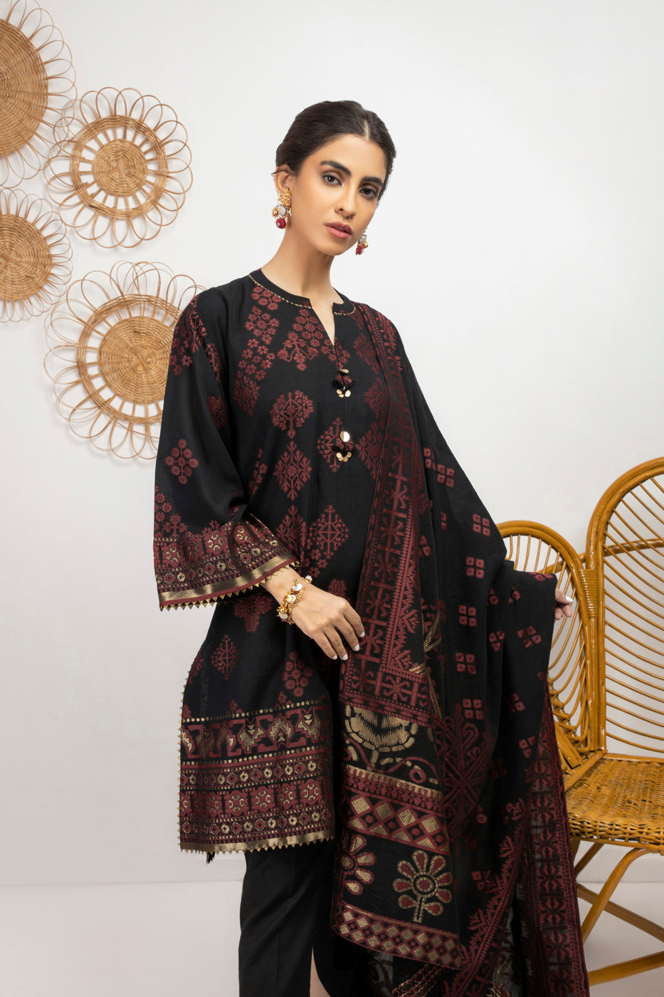 3 Pc Printed Jacquard Suit With Jacquard Dupatta