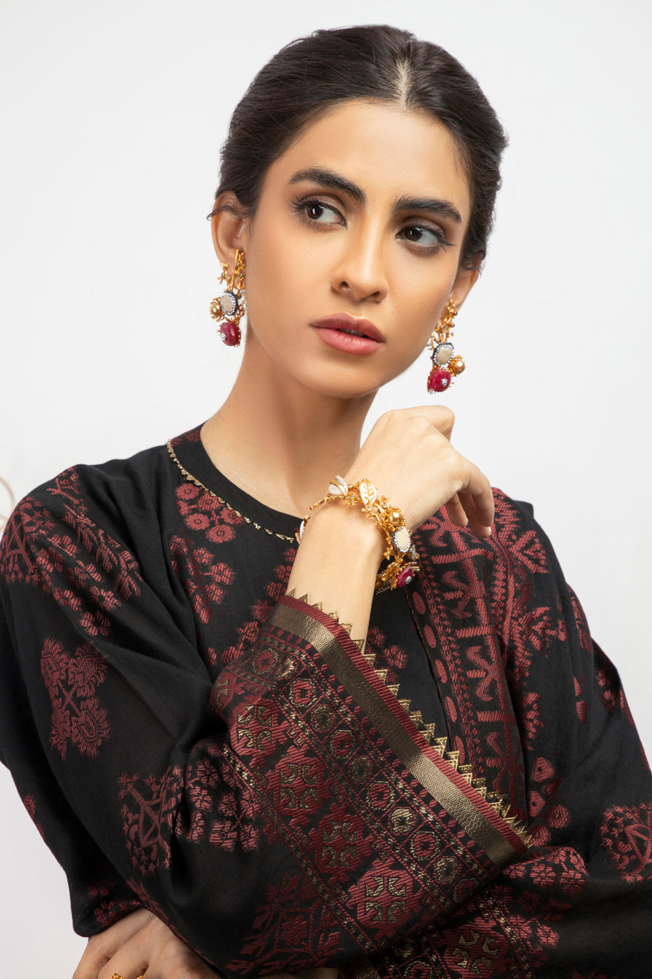 3 Pc Printed Jacquard Suit With Jacquard Dupatta