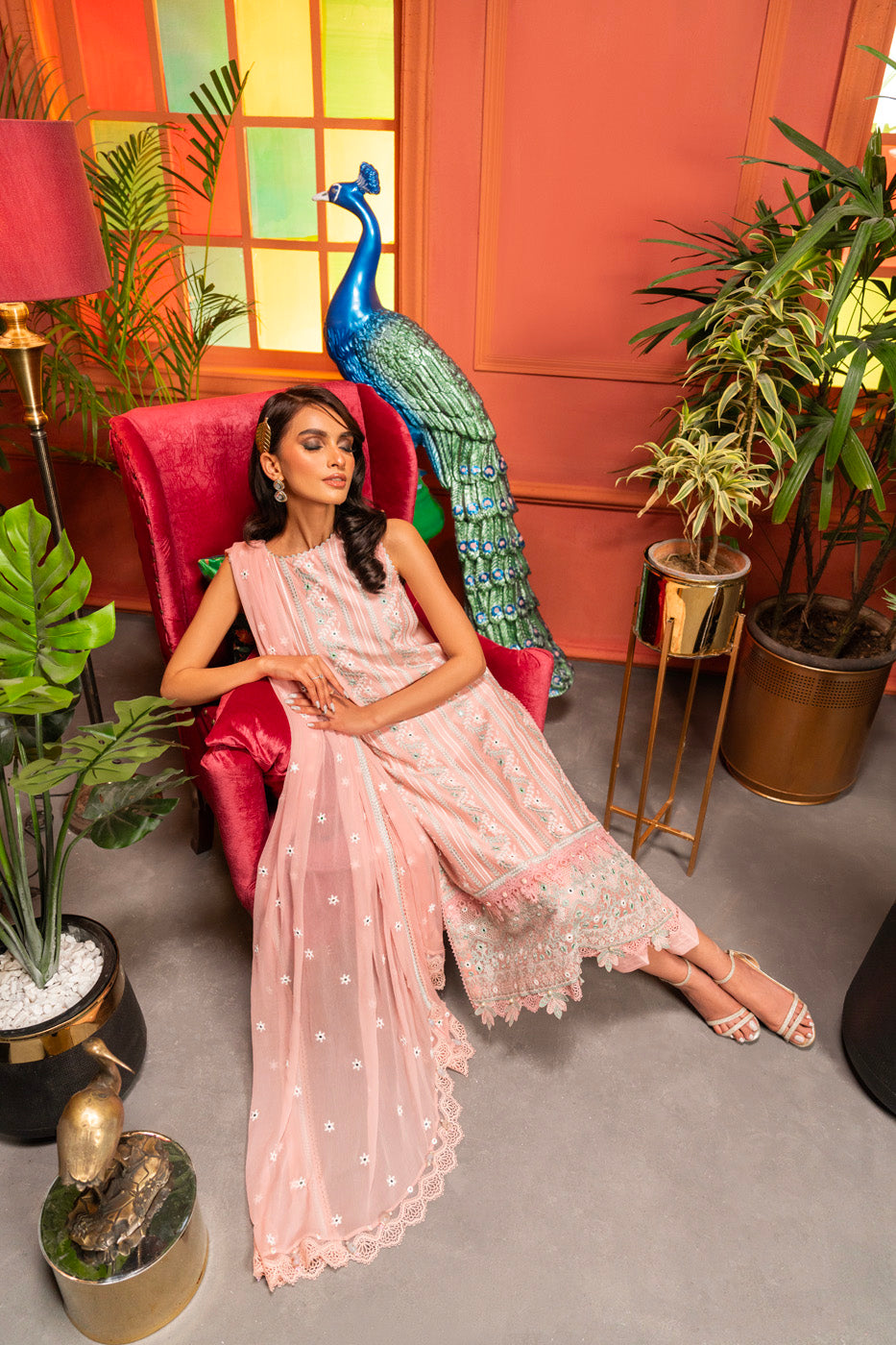 3 Pc Embroidered Lawn Suit With Chiffon Dupatta