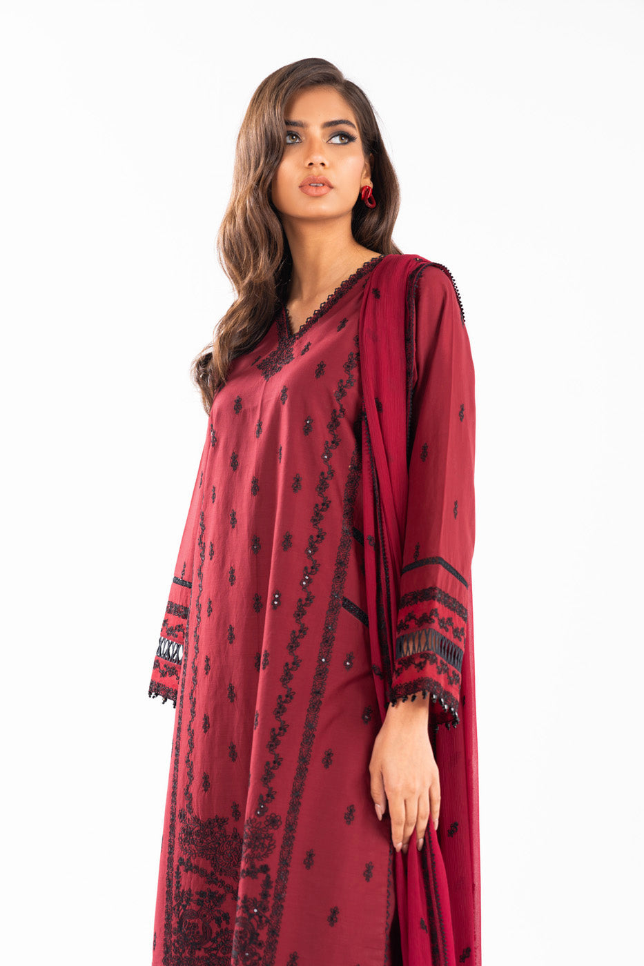 3 Pc Embroidered Lawn Suit With Chiffon Dupatta
