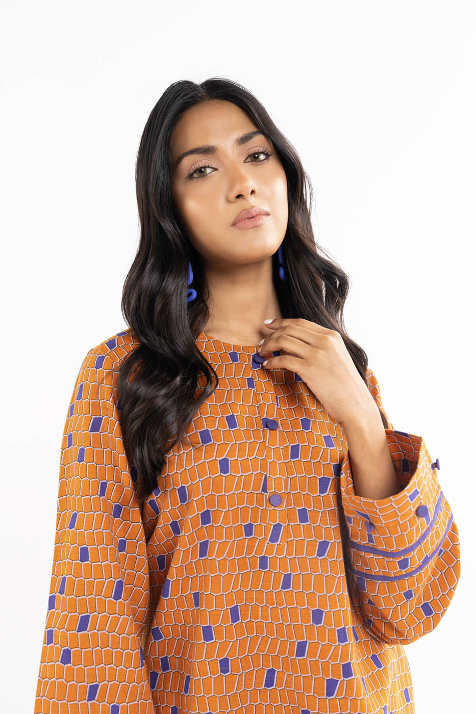 2 PC Printed Khaddar Outfit