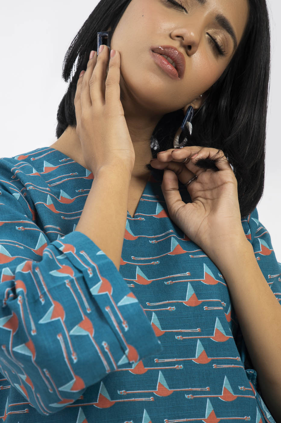 2 PC Printed Khaddar Outfit