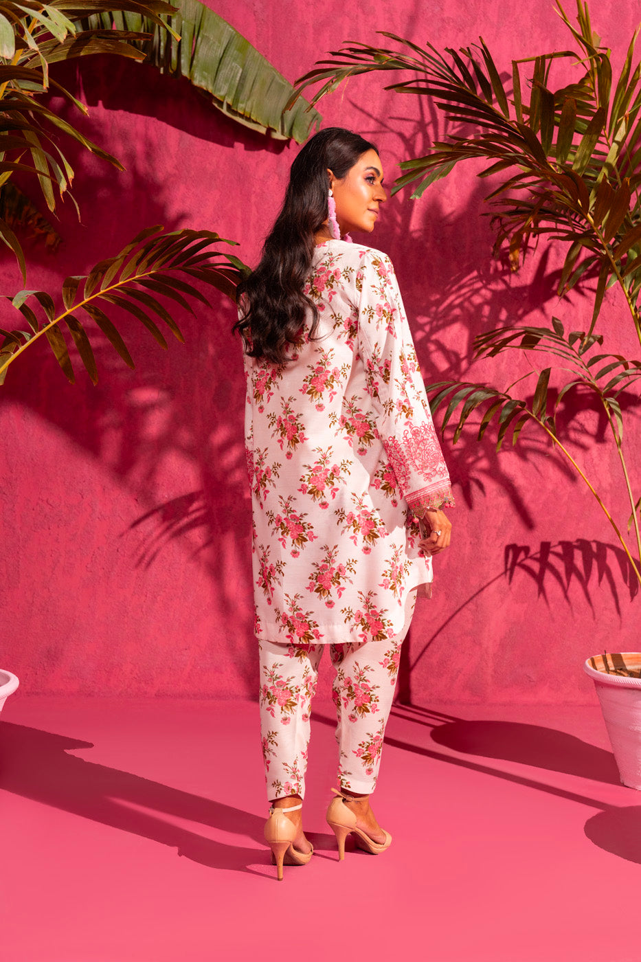 2 Pc Embroidered Poly Lawn Suit With Poly Lawn Trouser