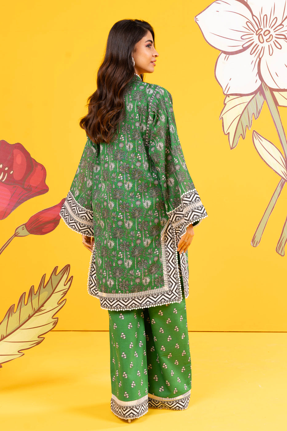 2 Pc Printed Lawn Shirt With Cambric Trouser