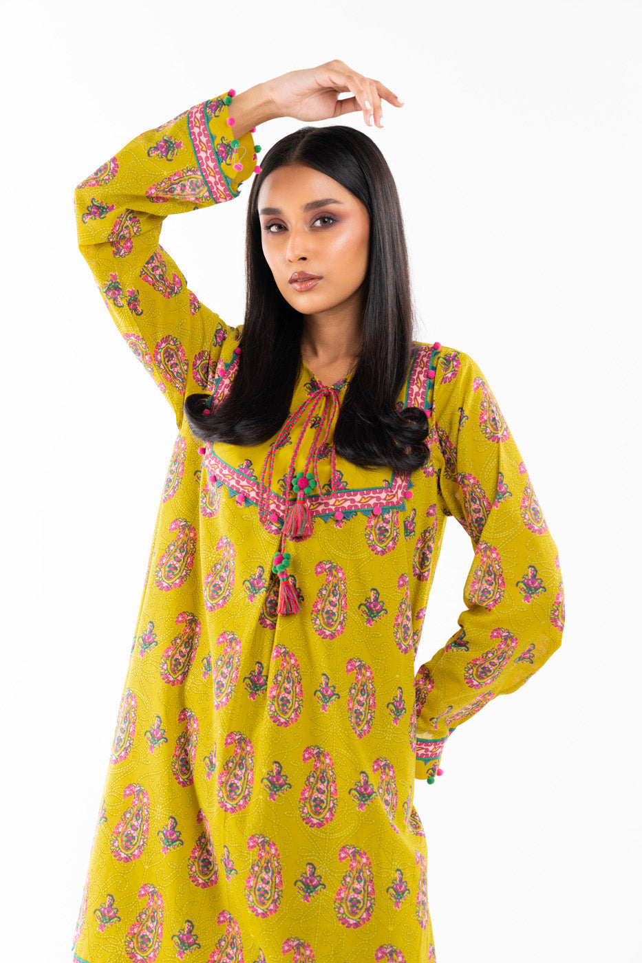 2 Pc Printed Lawn Shirt With Cambric Trouser
