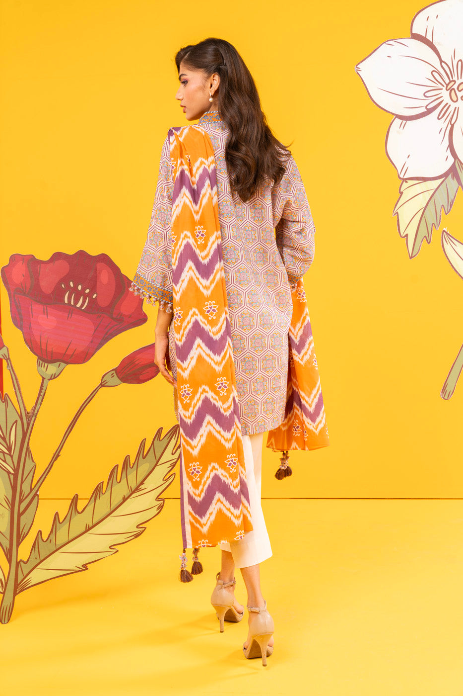 2 Pc Printed Lawn Shirt With Lawn Dupatta