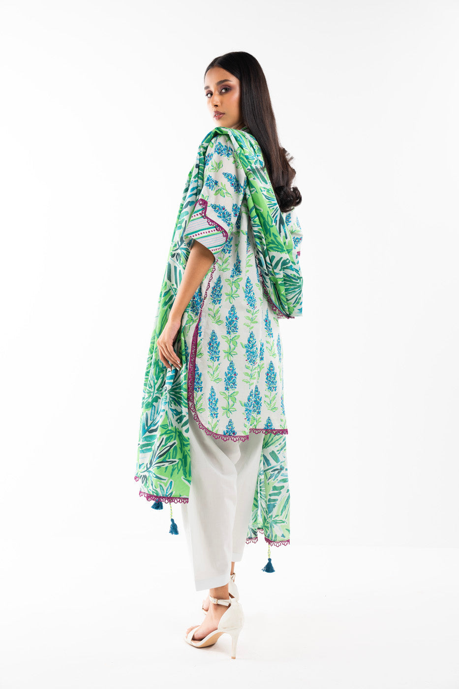 2 Pc Printed Lawn Shirt With Lawn Dupatta