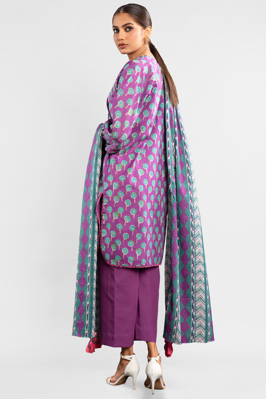 2 Pc Printed Lawn Shirt With Lawn Dupatta
