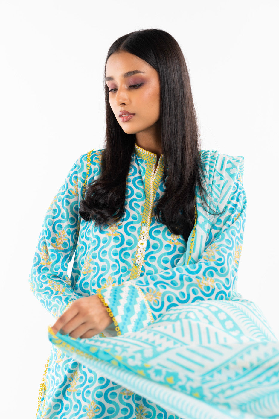 2 Pc Printed Lawn Shirt With Lawn Dupatta