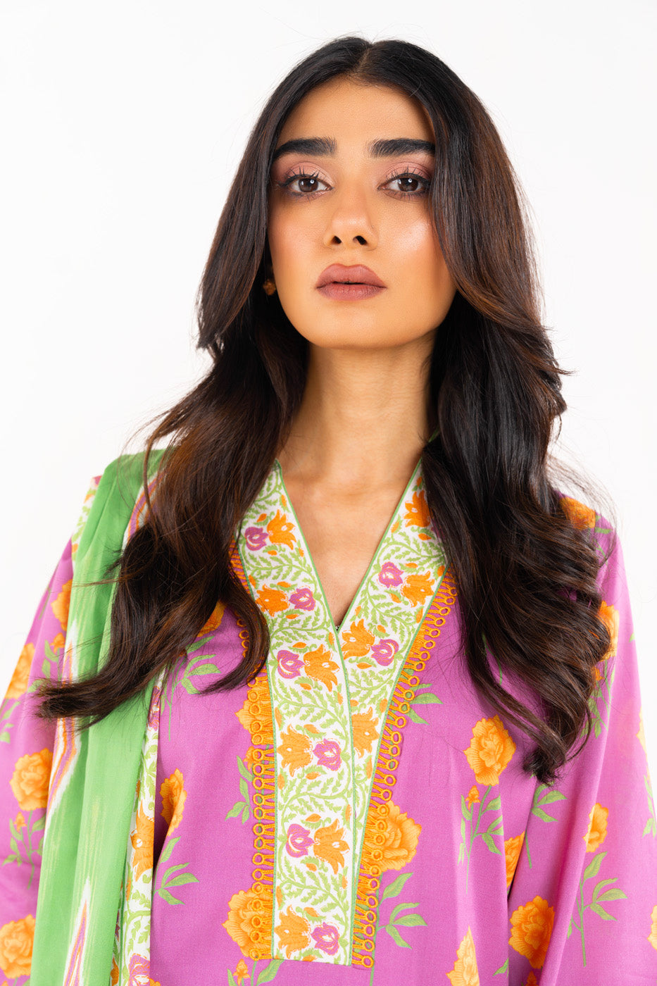 3 Pc Printed Lawn Suit With Lawn Dupatta
