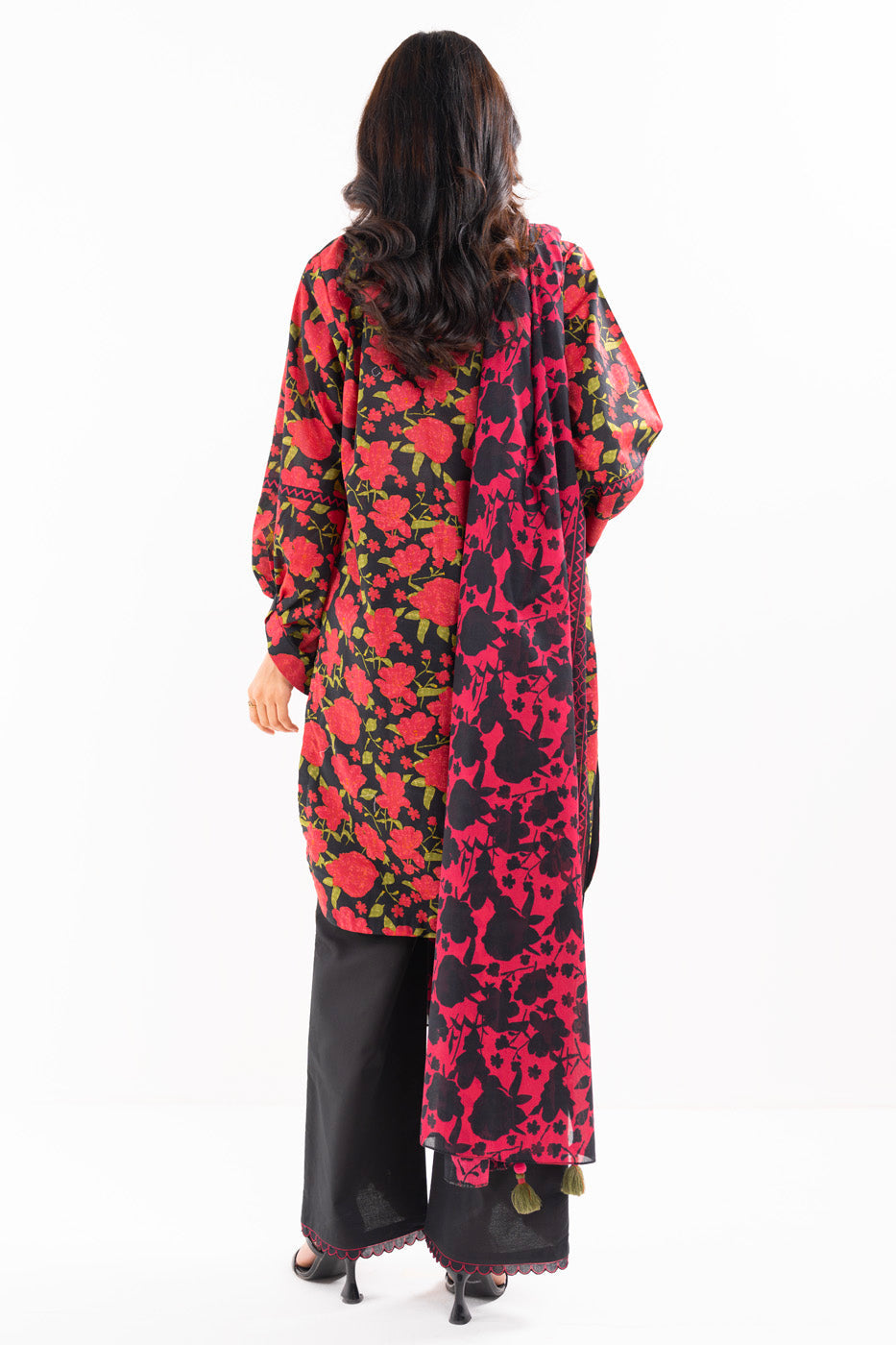3 Pc Printed Lawn Suit With Lawn Dupatta