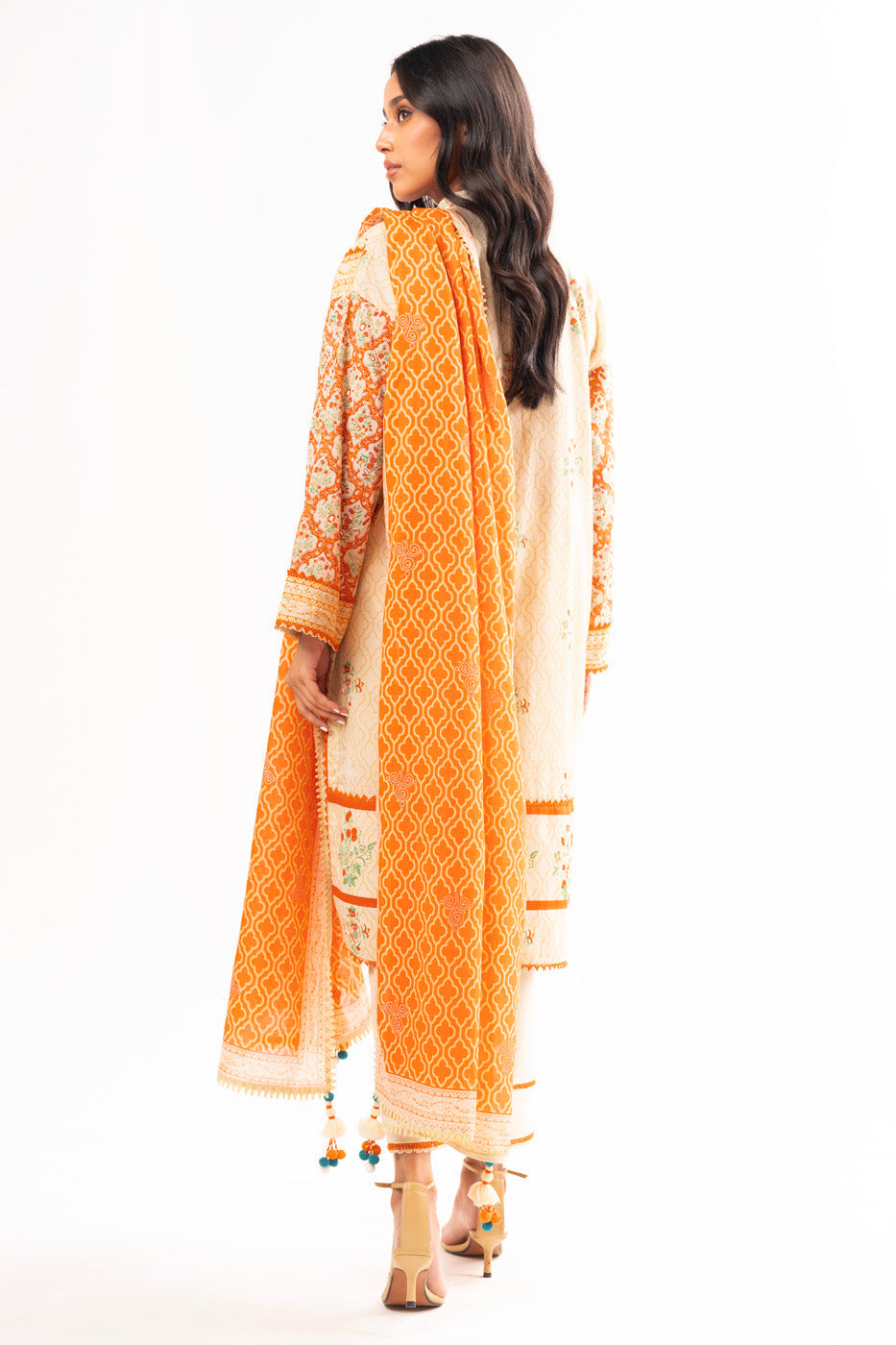 3 Pc Printed Lawn Suit With Lawn Dupatta