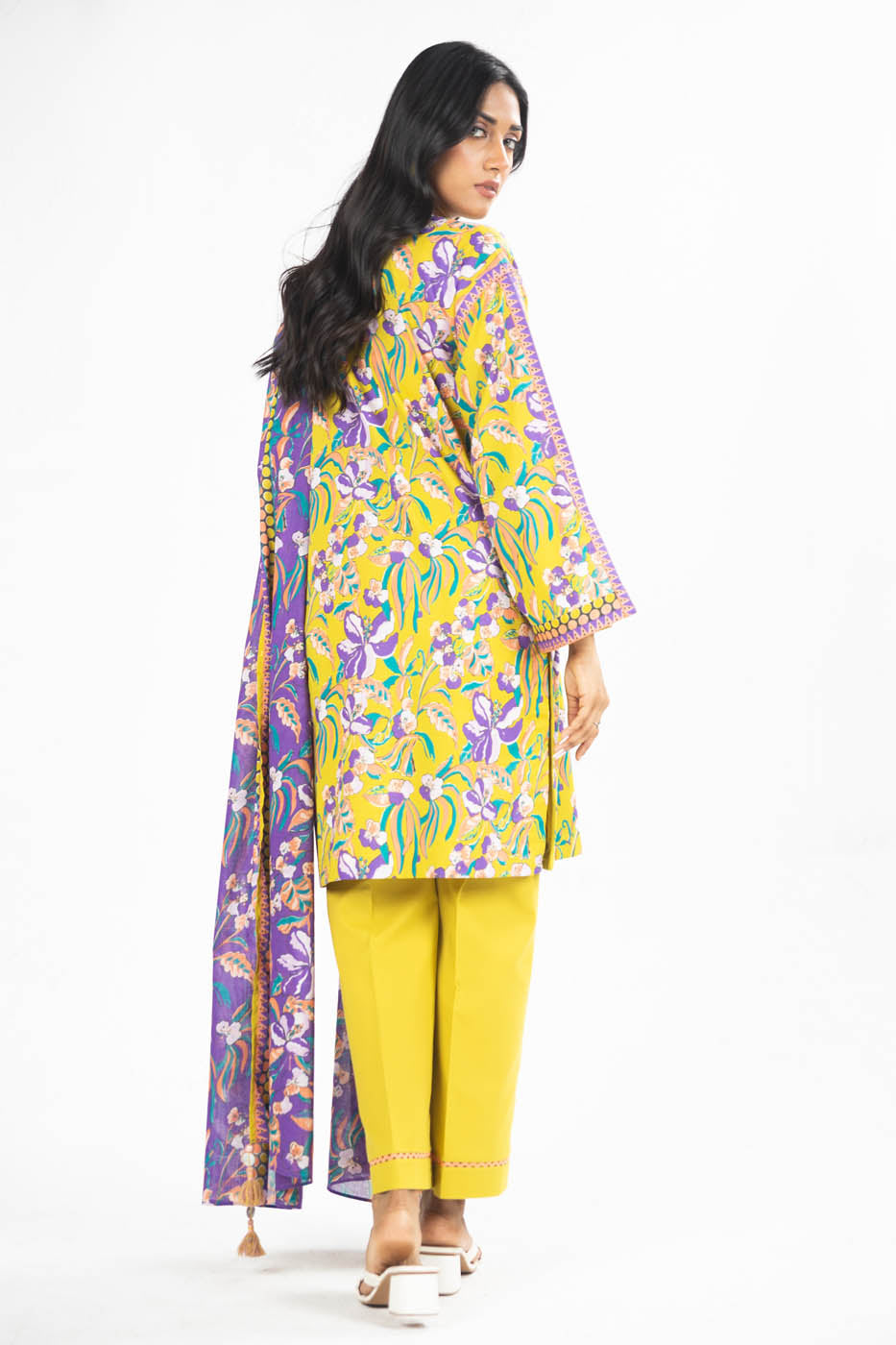 3 Pc Printed Lawn Suit With Lawn Dupatta