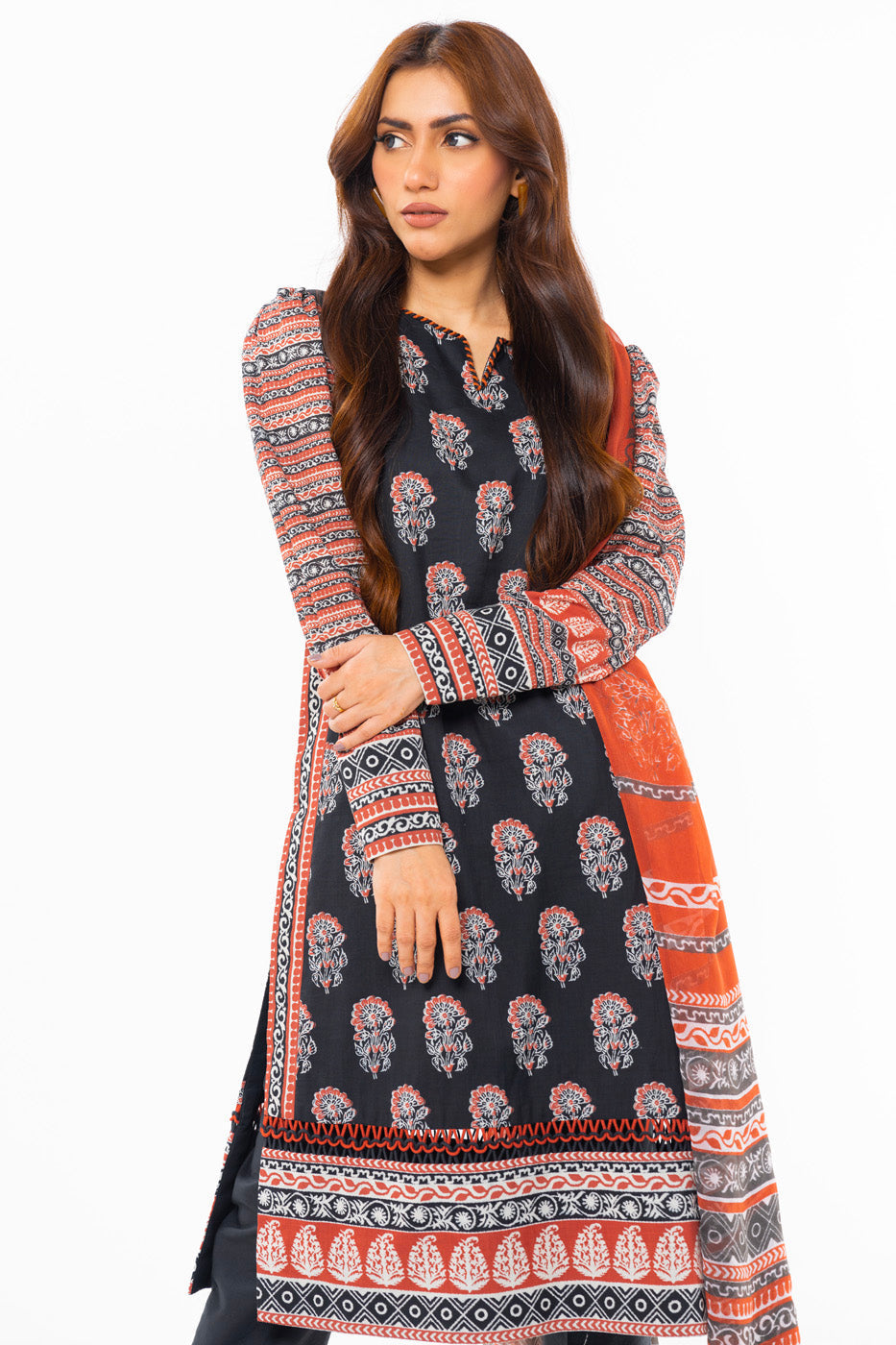 3 Pc Printed Lawn Suit With Chiffon Dupatta