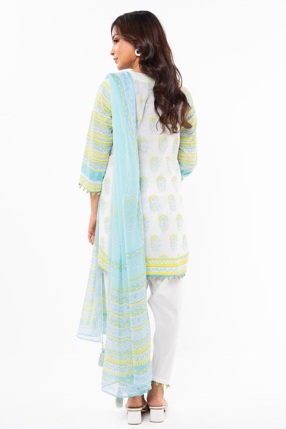 3 Pc Printed Lawn Suit With Chiffon Dupatta