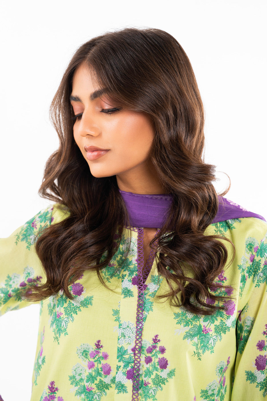 3 Pc Printed Lawn Suit With Chiffon Dupatta