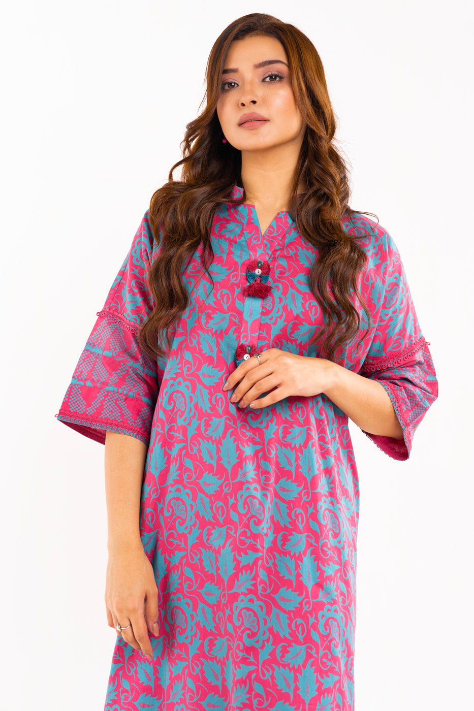 2 Pc Printed Lawn Suit With Cambric Trouser
