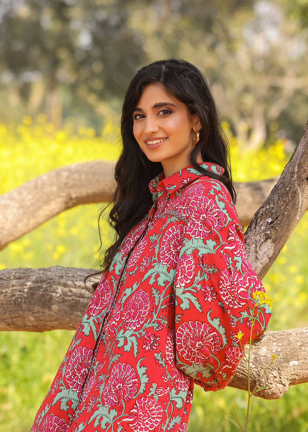 2 Pc Printed Lawn Suit With Cambric Trouser
