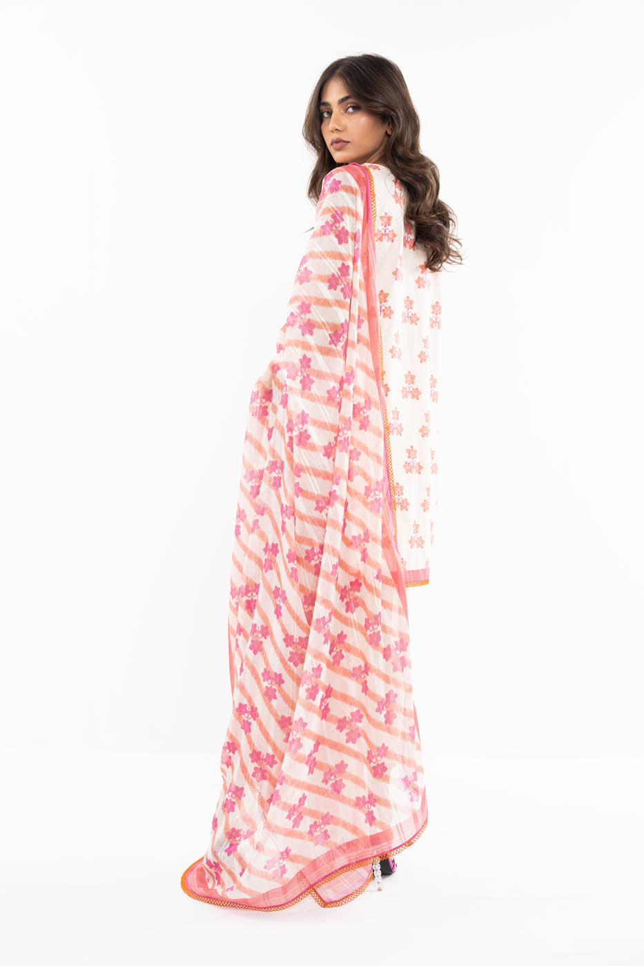 3 Pc Printed Lawn Suit With Zari stripes Dupatta