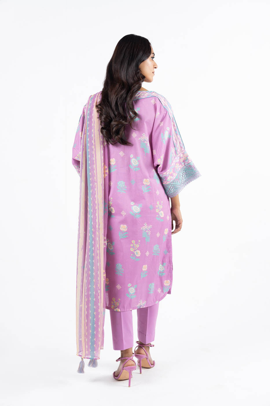 3 Pc Embroidered Lawn Suit With Chiffon Dupatta