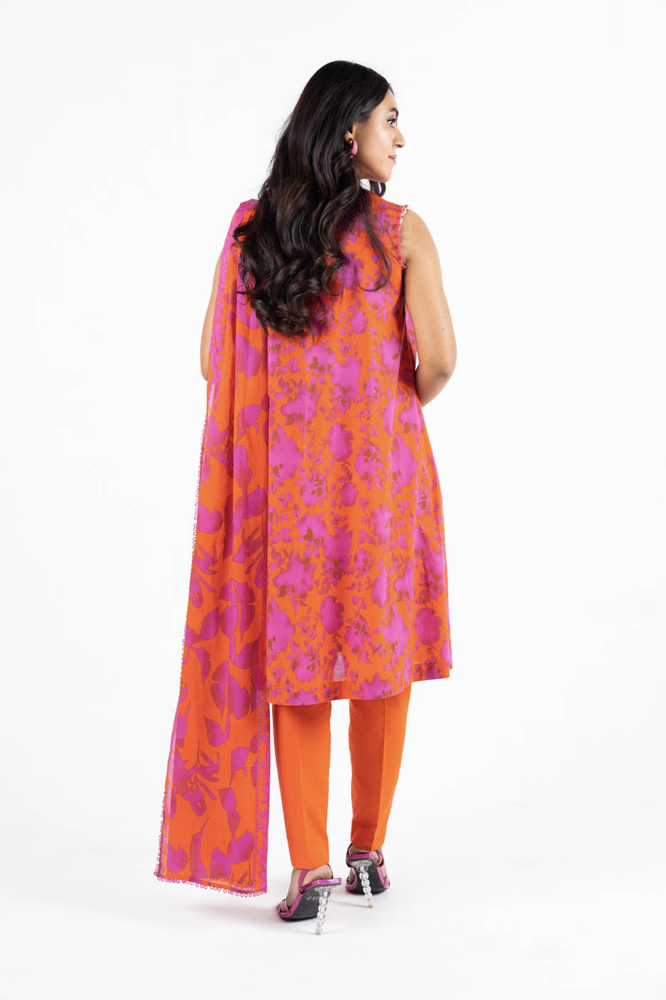3 Pc Printed Lawn Suit With Lawn Dupatta