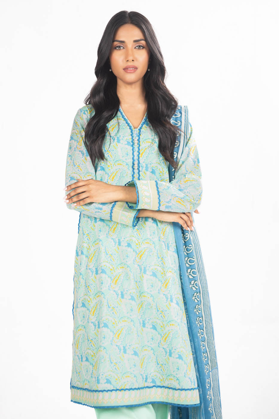 3 Pc Printed Lawn Suit With Chiffon Dupatta