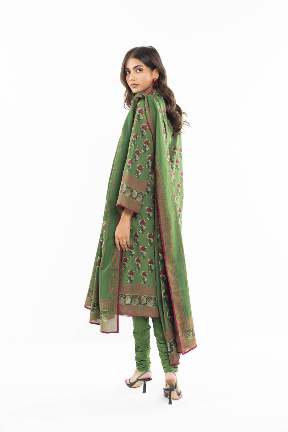 3 Pc Printed Lawn Suit With Net Dupatta
