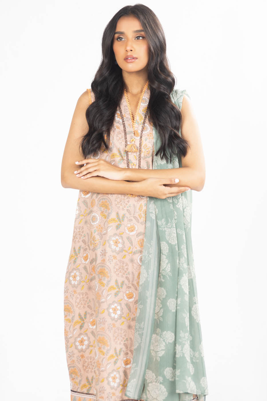 3 Pc Printed Lawn Suit With Chiffon Dupatta